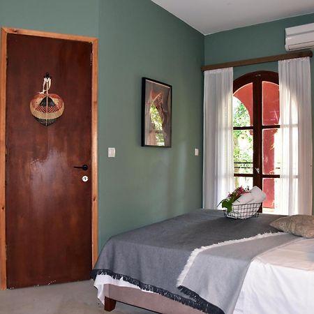 Lord Ape Suites Club Benitses  Ngoại thất bức ảnh