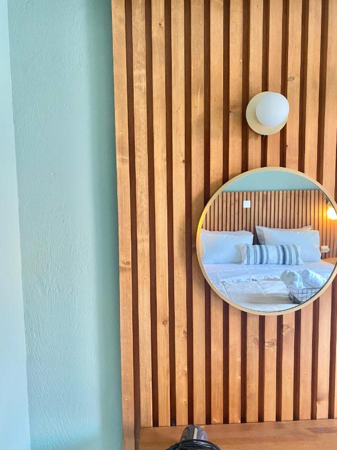 Lord Ape Suites Club Benitses  Ngoại thất bức ảnh